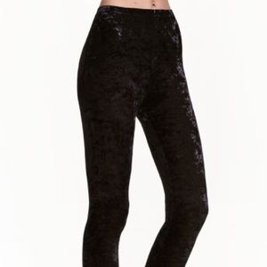 NWOT H&M Crushed Velvet Leggings